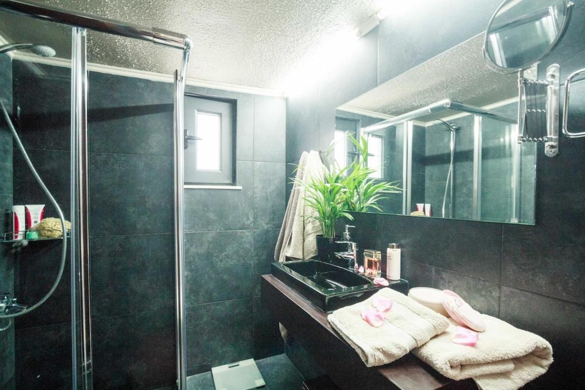 Golden View Villa คาโตดารัตโซ ภายนอก รูปภาพ